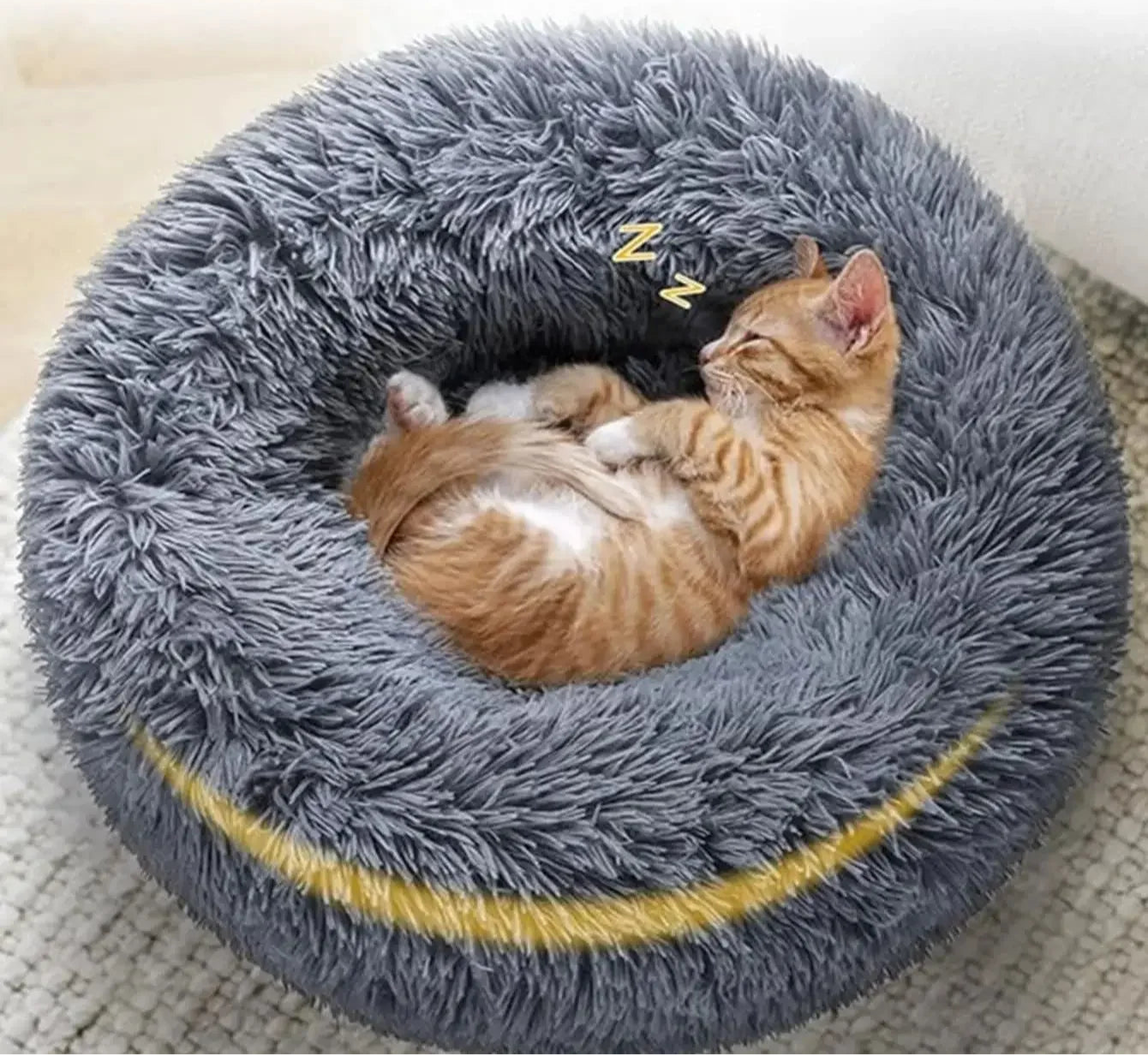 Donut-Shaped Plush Pet Bed